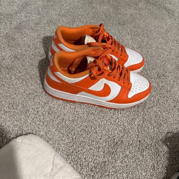 Shoes - Picture 2 of 7